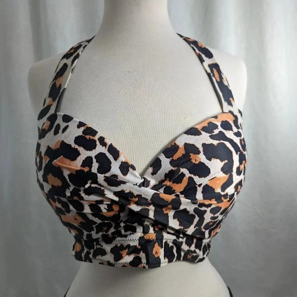 Summer bikini-high waisted black bottoms, animal print halter top L//XL O10 - Picture 3 of 14